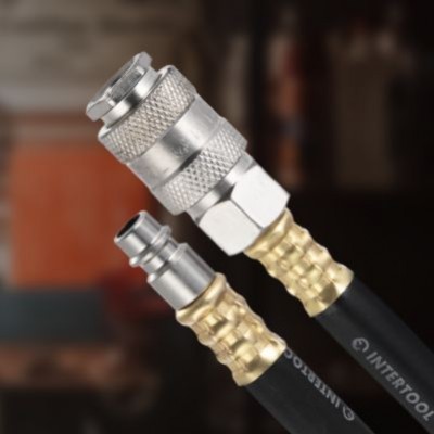 Шланг резиновый воздушный армированный 20атм, 8*15мм, 10м с быстроразъемными соединениями Intertool PT-1731