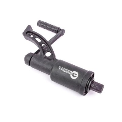 Ключ балонний роторний на підшипнику для вантаж. автом. 261мм, передатне відношення 1:68, макc. крутий. мом. 5200Nm, головки 32, 33мм, пластиковий кейс Intertool XT-0002