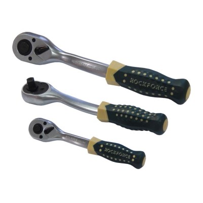 Трещотка реверсивная усиленная изогнутая с резиновой ручкой 1/2" (72зуб.) ROCKFORCE RF-802422