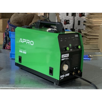 Сварочный полуавтомат инверторный APRO MIG-200, 20-200А, ел.5мм, пр.0.8-1мм 5кг 2.5+1.5+3м 894561