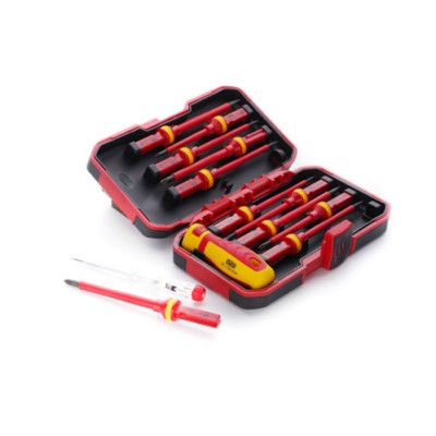 Набір викруток діелектричних CrV 13 в1 пластиковий кейс СИЛА 301070