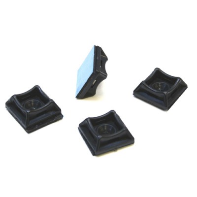 Площадка универсальная 20х20 с отверстием для стяжки шириной до 5мм черная (пач. 10шт) APRO PH-2020BD