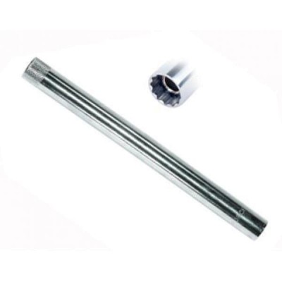3/8" Головка свечная магнитная удлиненная 14 мм, L=250 мм FORCE 807325014M 3/8" Головка свечная магнитная удлиненная 14 мм, L=250 мм FORCE 807325014M